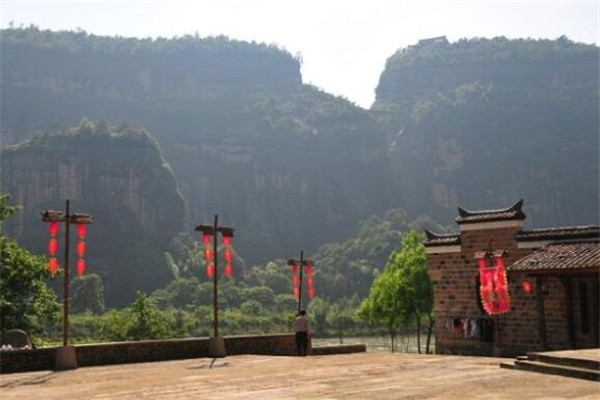 鹰潭旅游景点攻略,99%的人必去的十大景点! 鹰潭旅游景点攻略,99%的人必去的十大景点!
