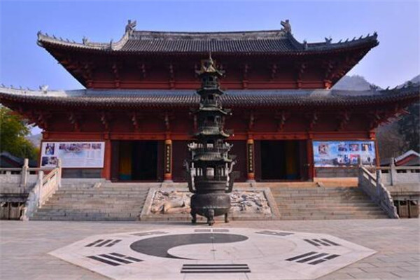 鹰潭旅游景点攻略,99%的人必去的十大景点! 鹰潭旅游景点攻略,99%的人必去的十大景点!