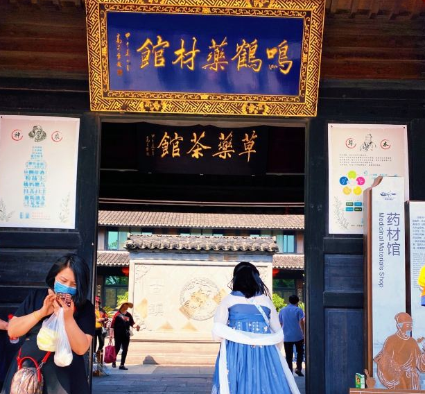 宁波旅游攻略景点必去（宁波十大旅游景点推荐）