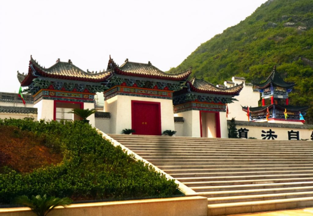 赣州旅游景点排行榜(赣州旅游必去十大景点) 赣州旅游景点排行榜(赣州旅游必去十大景点)
