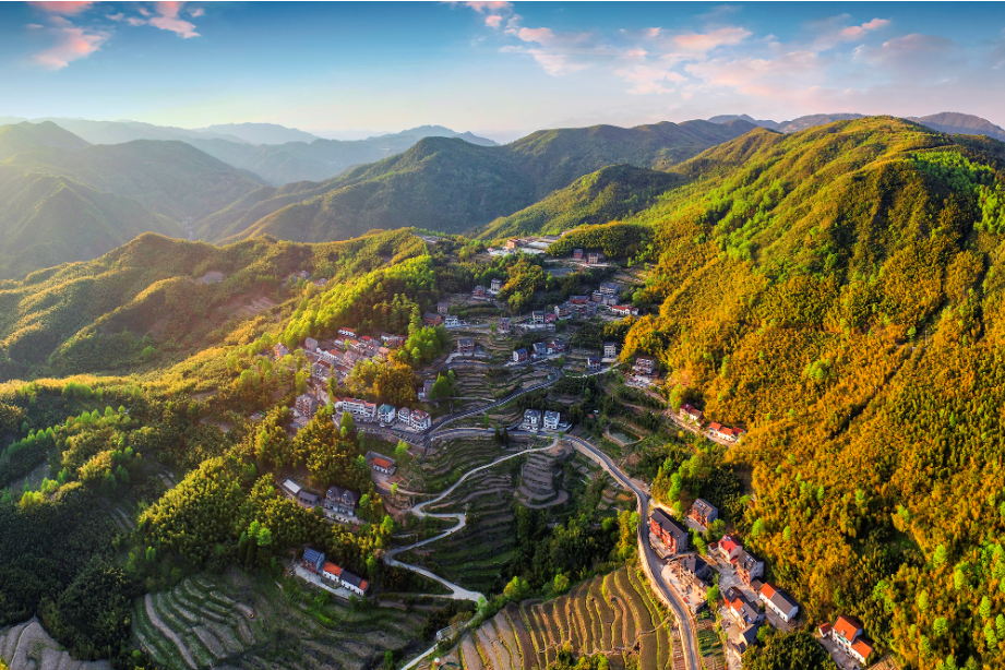 临安有哪些好玩必去的景点（临安旅游景点排名前十）