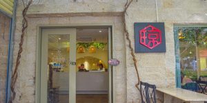 三亚哪里可以吃到正宗的美食（当地人推荐5个最好吃的地方）
