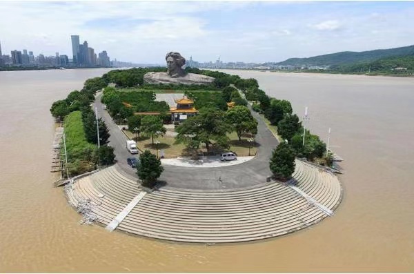 湖南旅游十大必去景区,错过一个都很可惜! 湖南旅游十大必去景区,错过一个都很可惜!