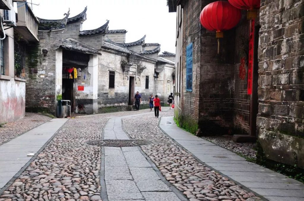 赣州旅游景点排行榜(赣州旅游必去十大景点) 赣州旅游景点排行榜(赣州旅游必去十大景点)
