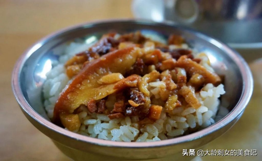 台湾美食排行榜前十名(台湾旅游必尝的特色小吃大全) 台湾美食排行榜前十名(台湾旅游必尝的特色小吃大全)