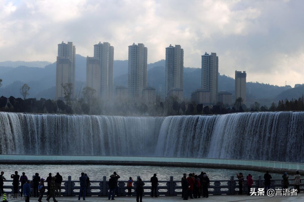 昆明旅游攻略景点大全（昆明旅游必去十大景点推荐）