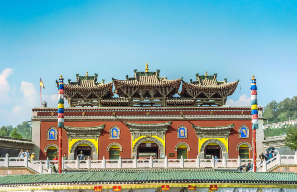 西宁旅游景点攻略(西宁旅游必去十大景点) 西宁旅游景点攻略(西宁旅游必去十大景点)