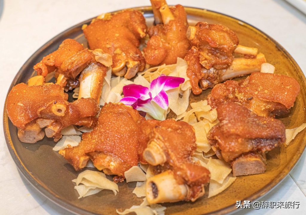 三亚哪里可以吃到正宗的美食(当地人推荐5个最好吃的地方) 三亚哪里可以吃到正宗的美食(当地人推荐5个最好吃的地方)
