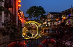 苏州旅游必去十大景点推荐（苏州最值得去的景点）