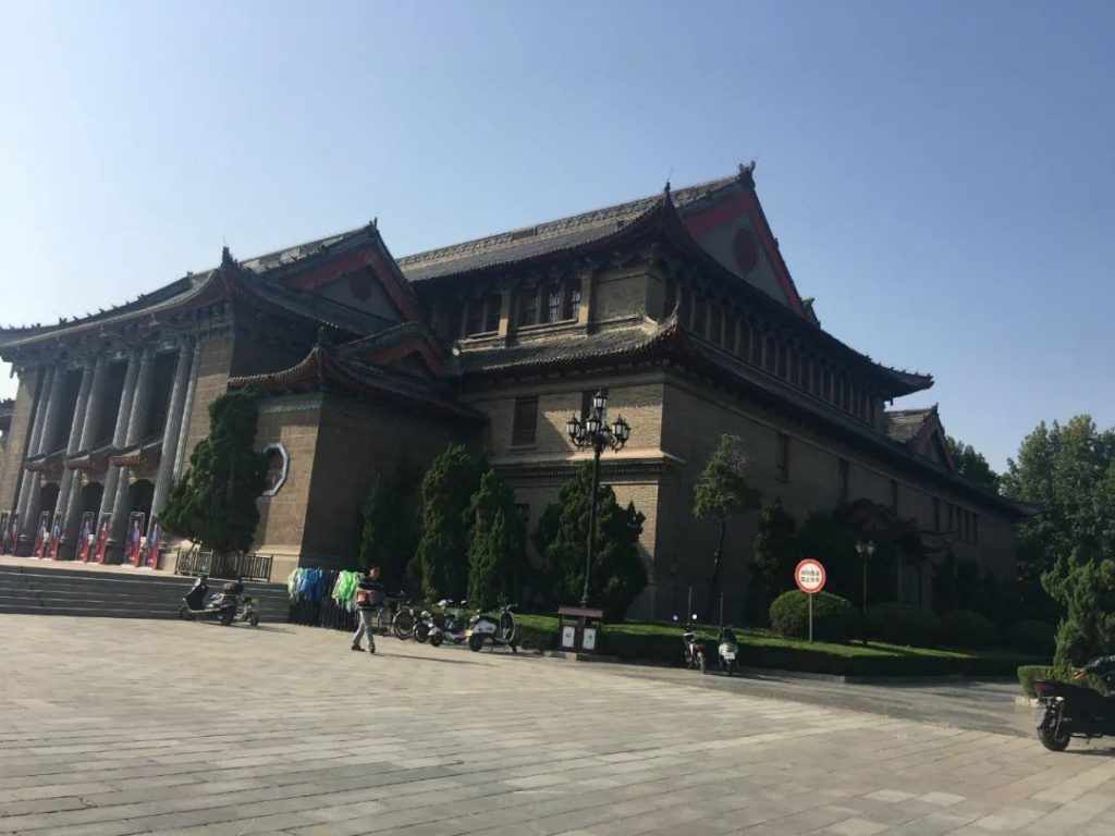 河南开封旅游景点大全景点排名(附:免费又好玩的地方) 河南开封旅游景点大全景点排名(附:免费又好玩的地方)