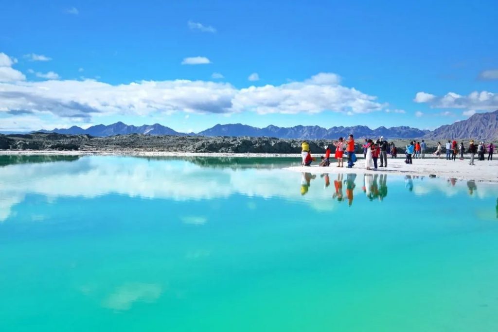 青海旅游攻略必去景点大全(青海必去十大旅游景点) 青海旅游攻略必去景点大全(青海必去十大旅游景点)