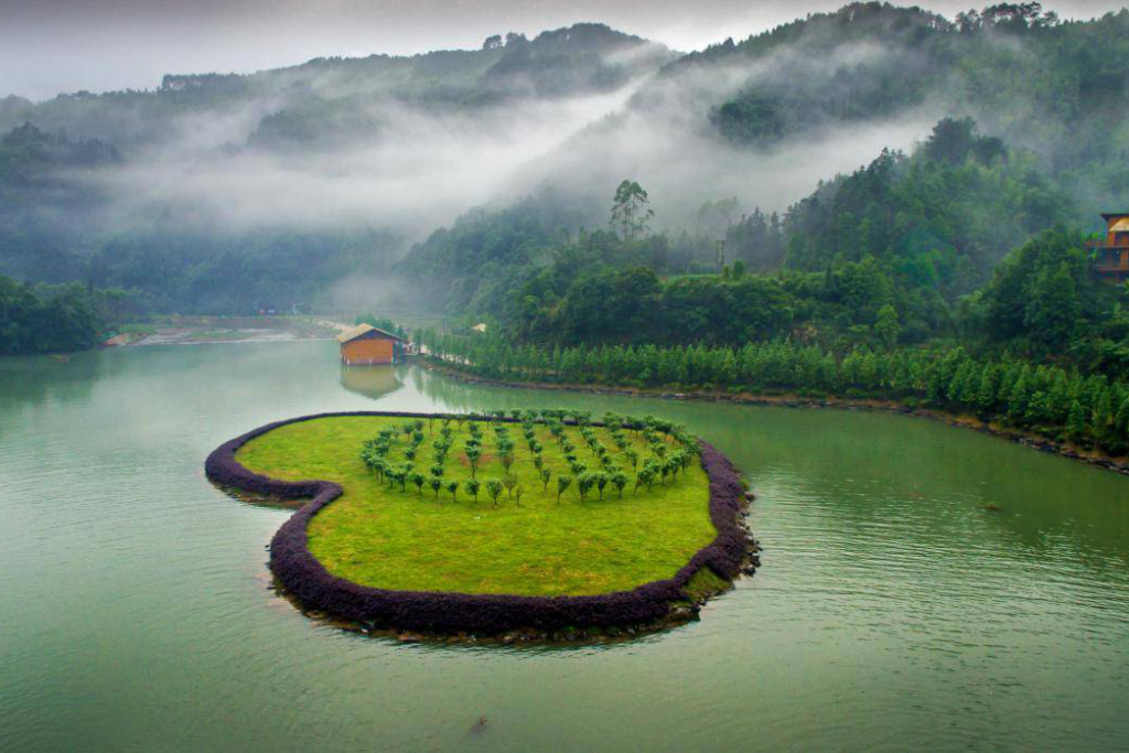 梧州旅游必去十大景点排名（广西梧州旅游景点介绍）