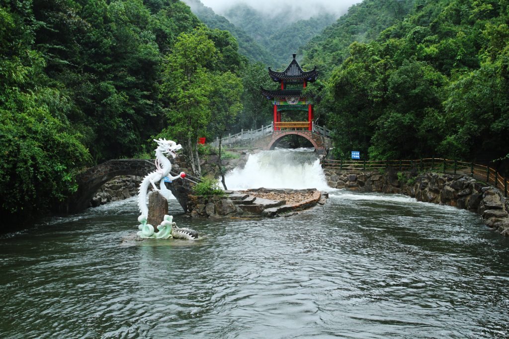 广西贺州有什么好玩的地方旅游景点推荐? 广西贺州有什么好玩的地方旅游景点推荐?