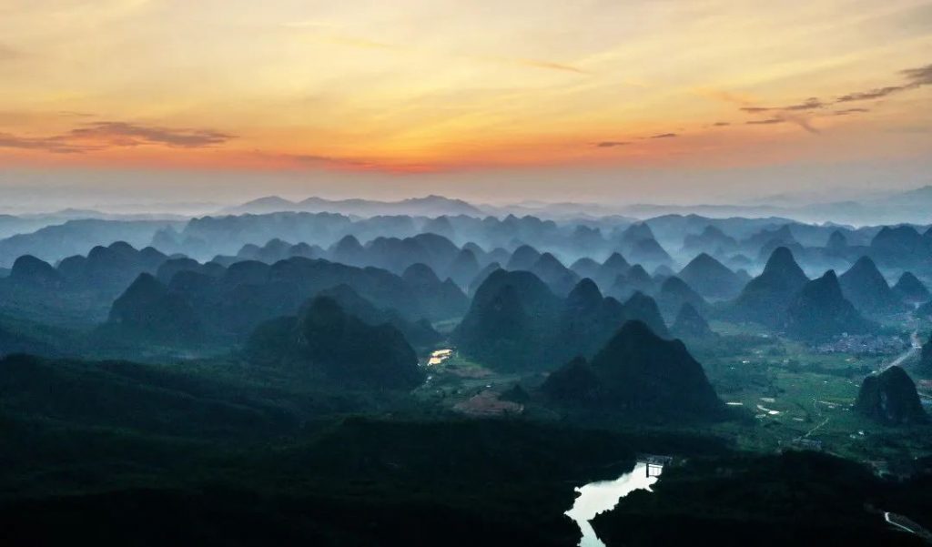 广西贺州有什么好玩的地方旅游景点推荐? 广西贺州有什么好玩的地方旅游景点推荐?