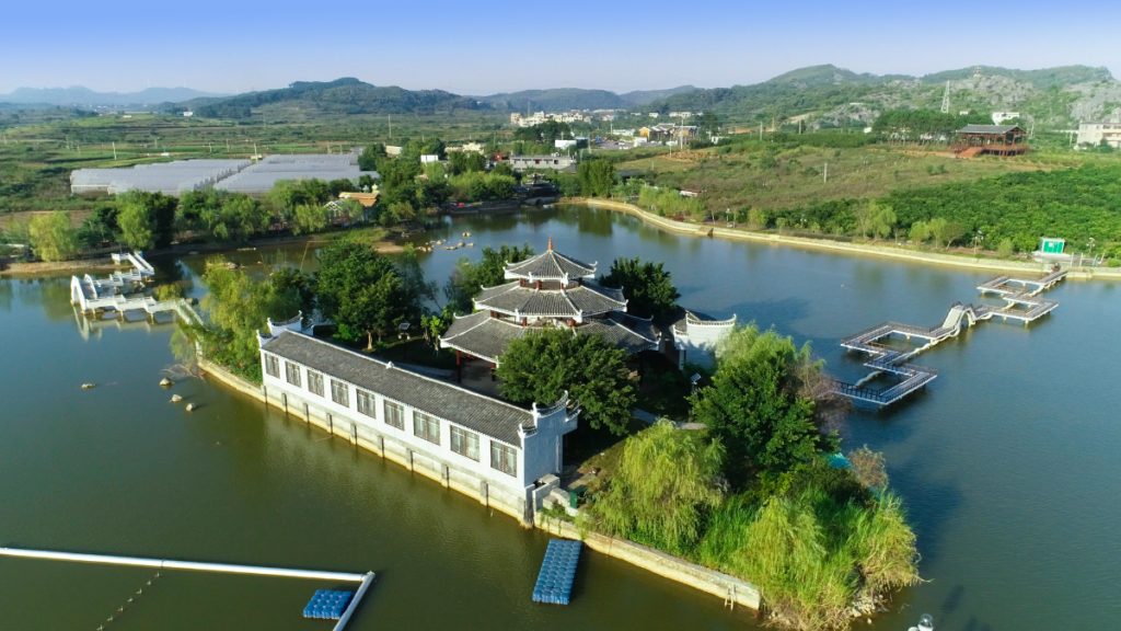 广西贺州有什么好玩的地方旅游景点推荐? 广西贺州有什么好玩的地方旅游景点推荐?