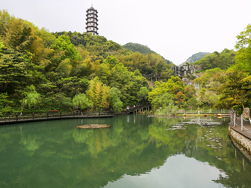 舟山旅游必去十大景点推荐（舟山旅游景点攻略）