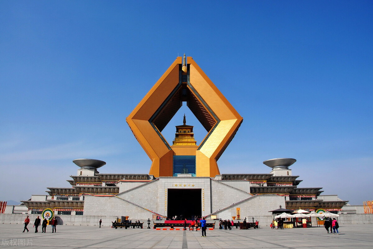 陕西旅游必去十大景点(陕西旅游景点大全介绍) - 含鄱口